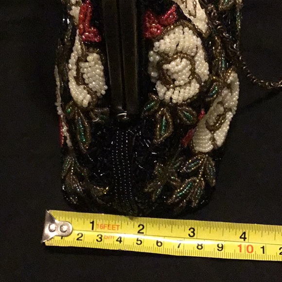 New Evening Bag - Picture 4 of 11